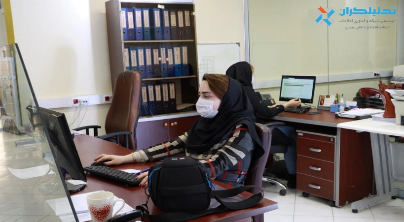 فضای کار اشتراکی شتابدهنده تحلیلگران